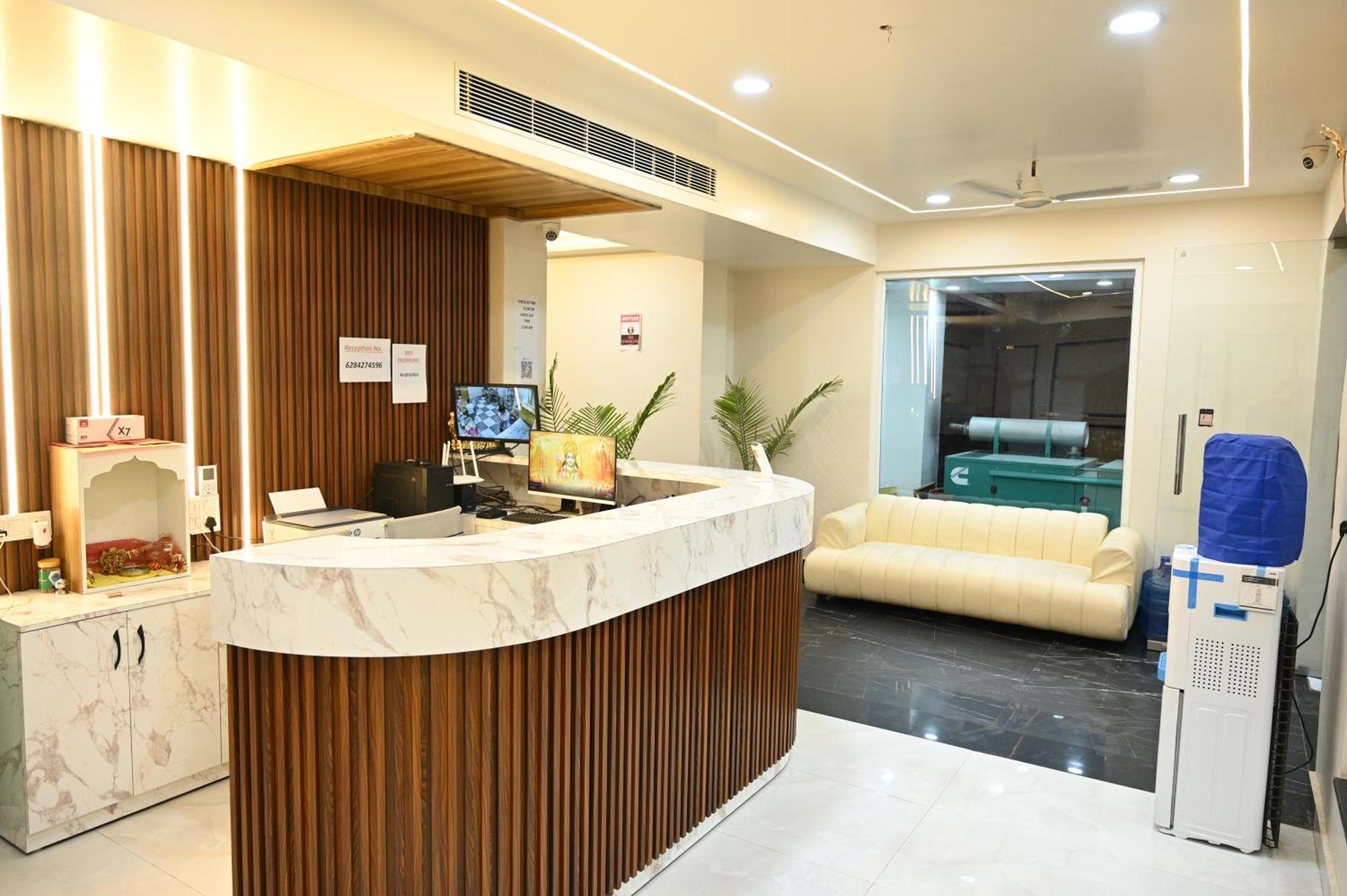 The Janki Hotel Ayodhya Extérieur photo
