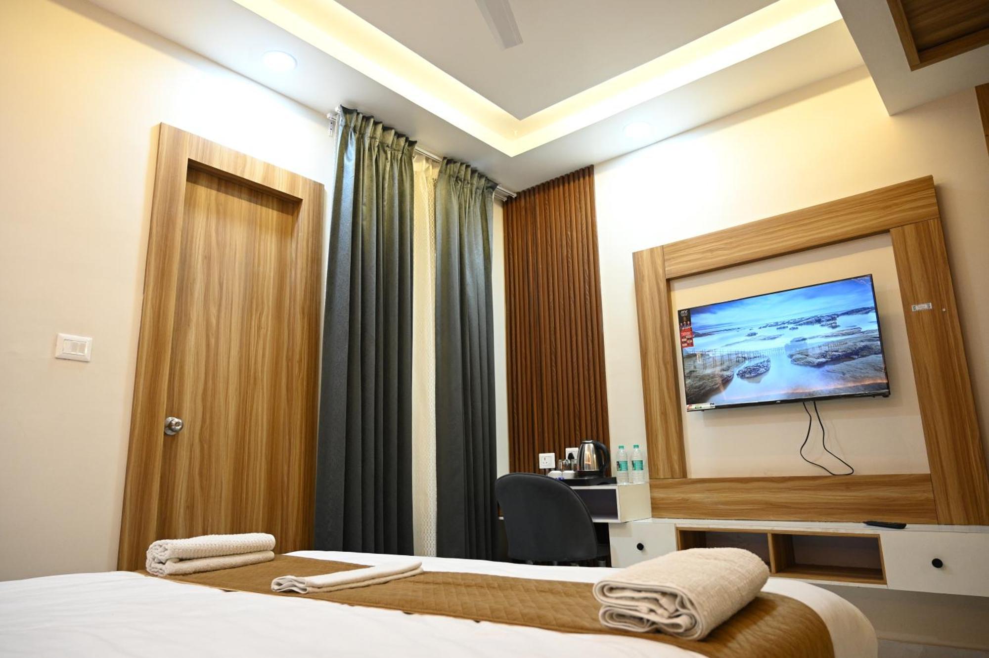 The Janki Hotel Ayodhya Extérieur photo